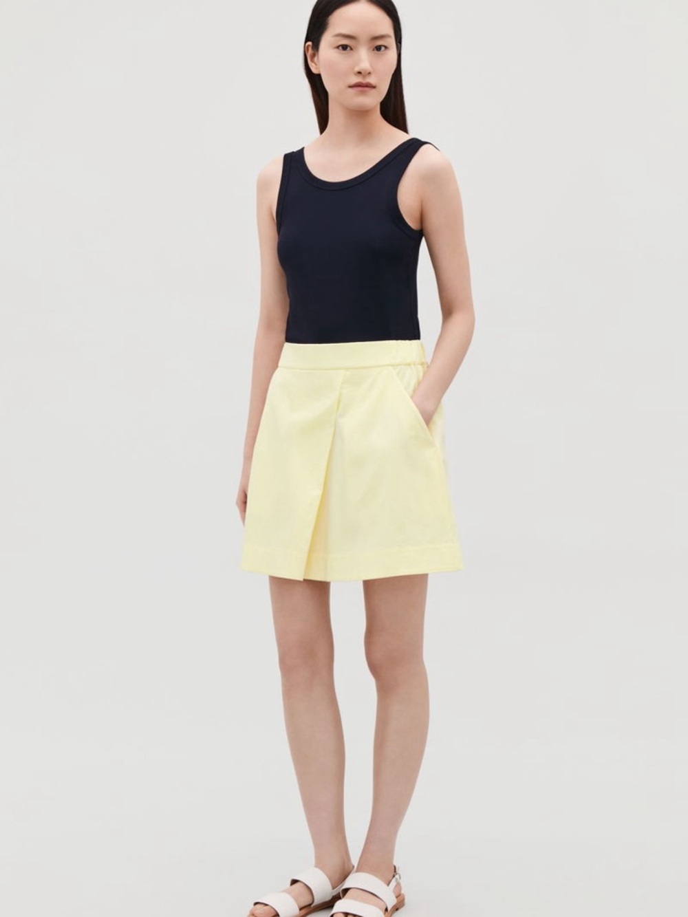 Elastic-Waist Cotton Skirt in Pale Yellow